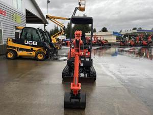 Mini-excavatrice Kubota U17 2023 : Puissance et efficacité compactes pour chaque tâche - Product Image 3