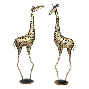 Escultura decorativa de jirafa de pie de jirafa de metal exclusiva Escultura decorativa de diseño de lujo a precio atractivo - Product Image 1