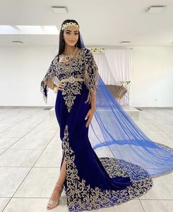 2024 à la mode belle broderie Zari sur lin de soie CAFTAN TRAIL ROBE ornée de perles de cristal pierre de verre Dabka Zardozi travail - Product Image 1