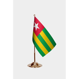 Drapeaux de bureau du Togo imprimés numériquement, mât de drapeau en aluminium pour une décoration élégante - Product Image 2