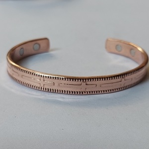 100% Solid Pure Copper Bracelet for Women and Men Ultra <b>Strong</b> Magnet Fashionable Bangles - Product Image 2