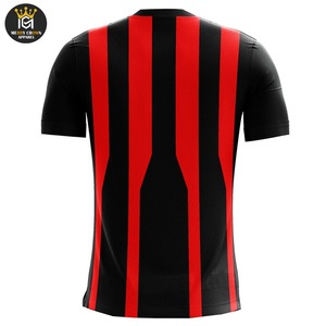 Maillot de football fin en polyester doux avec impression par sublimation pour les joueurs de football qui acceptent le service OEM - Product Image 2