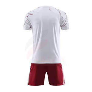 Uniformes de Fútbol Personalizados al por Mayor de Primera Calidad, Impresos en Poliéster, Ropa Deportiva de Secado Rápido y Transpirable con Logotipo Personalizado, Todas las Tallas - Product Image 2