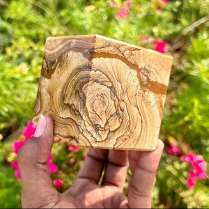 Cubo de Aventurina verde, rebanada de cristal de ágata Natural utilizada en manualidades hechas a mano, proyectos artísticos, Interior decorativo único - Product Image 1