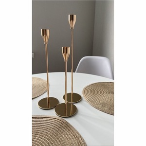 Ensemble de bougeoirs en fer durable faits à la main de luxe, feuilles de gui, bougeoir conique, style botanique moderne, mariage, dîner de Noël, table, candélabre - Product Image 2