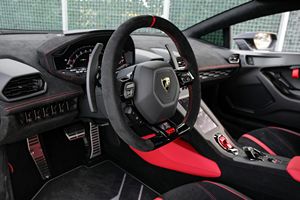 Lamborghini Huracán STO 2023 Gasolina, Bajo Kilometraje - Product Image 4