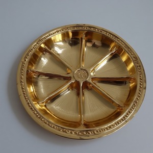 Serveur de fruits secs en aluminium de qualité supérieure avec compartiments à trois feuilles en finition or antique conçu pour les repas décoratifs - Product Image 6