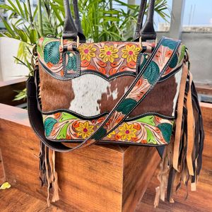 Bolso de mano con flecos de cuero tallado a mano, piel de vaca, cuero gitano, bohemio, Vintage, hecho a mano, bolso de mano de diseñador, bolsos elegantes - Product Image 3