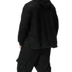 Conjunto Deportivo Negro Desgastado para Hombre, Sudadera con Capucha y Pantalones Jogger, Ropa Urbana Rasgada, Ropa Deportiva Personalizada de Invierno, Venta al Por Mayor - Product Image 3