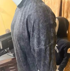 T-shirts personnalisés en gros de haute qualité en polyester/coton respirant à séchage rapide, col rond, en toile, pour hommes, surdimensionnés, avec logo personnalisé - Product Image 3