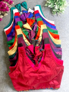 Heavy Banarasi blusa de seda con cuello en V y mangas de 10 pulgadas liso hermoso colorido Moti trabajo encaje estilo de boda de moda - Product Image 6