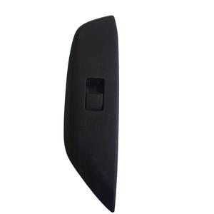 แผงปุ่มด้านหน้าขวา TOYOTA Yaris Cross Series (20>) รุ่น 74231-K0080 M15A-FXE - Product Image 1