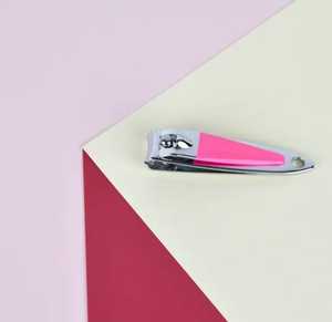 Coupe-ongles pleine couleur Beauty 6 pièces par ZACHARY INDUSTRIES - Product Image 3