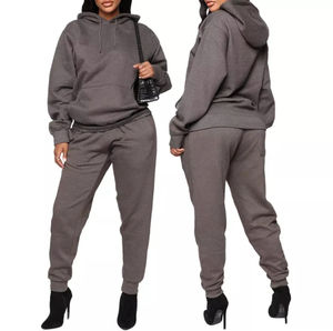 Streetwear OEM personnalisé de haute qualité, survêtement de mode pour femmes, survêtement d'hiver coupe-vent pour femmes avec logo personnalisé imprimé - Product Image 5