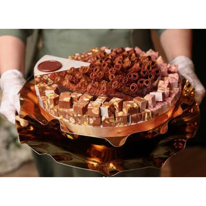 Présentoir à chocolat élégant Présentoir en métal et en bois de grande qualité Présentoir à chocolat pour les fêtes de mariage - Product Image 6