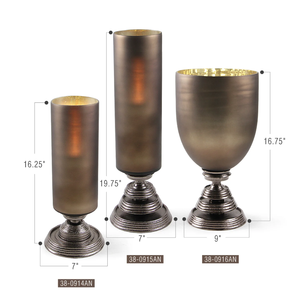 AK แจกันดอกไม้ทำจากโลหะทำจากทองเหลืองดีไซน์ทันสมัยฐานเคลือบสีเงินสไตล์โบราณพร้อมกระจกด้านบนสำหรับตกแต่งภายในร้านคาเฟ่/ของตกแต่งบ้าน - Product Image 3