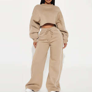 ชุดเซ็ตเสื้อครอปฮู้ดดี้ผ้าฟลีซเนื้อนุ่มทรงโอเวอร์ไซส์ สวมใส่สบาย พร้อมเชือกผูกเอว สไตล์สตรีทแวร์สำหรับผู้หญิง - Product Image 1