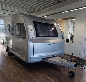 Mini-caravane de luxe pour le camping, construite selon les normes australiennes, intérieur spacieux, structure robuste, conduite confortable pour de longues distances. - Product Image 2