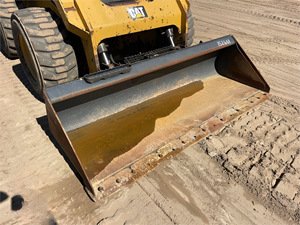 Used Skid Steer 2016 CATERPILLAR 262D Skid Steer Loader EPA Skid Steer with Diesel Engine Good Condition - Product Image 6