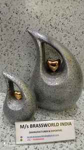 Bouteilles de crémation en forme de goutte d'eau pour adulte, pour cendres humaines, bocaux de grande taille pour hommes et femmes avec couvercle fileté inférieur, urnes artisanales - Product Image 2