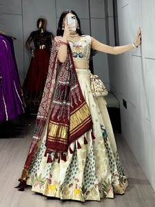 Women's Pure Cotton Pure Embroidery Sequins Traditional Indian Winter Lehenga Choli Ready-Made Lace Border Floor-Length - Product Image 3