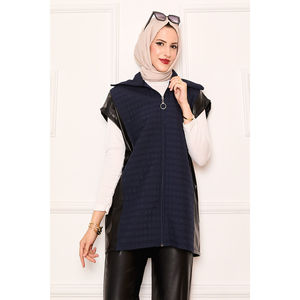 Conjunto de Dos Piezas de Cuero Acolchado Azul Marino con Cuello Asimétrico, Atuendos Casuales de Invierno en Tallas XS y XXS con Conjunto Corto - Product Image 4