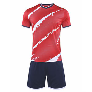 Maillots de football personnalisés par sublimation, respirants, légers, à manches courtes, imprimés, tissu de qualité professionnelle pour la compétition - Product Image 1