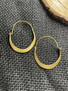 Boucles d'oreilles en métal tendance de qualité supérieure Bijoux de mode pour un usage quotidien et une fête disponibles au meilleur prix - Product Image 4