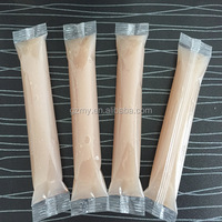 Machine de remplissage automatique pour sachets de ketchup 30g et liquides de salade 15g, pour l'emballage de sachets type oreiller en matériaux plastiques/papiers