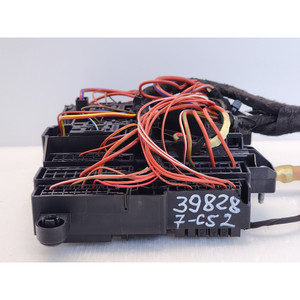 Porte-fusibles et unité de commande électronique (ECU) pour Mercedes Classe A (W177) A1779061002 282914 essence 1332 (18>) - Product Image 4