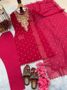 Lanzamiento de nuevo diseñador Party Wear Look Heavy Faux Georgette Top Bottom y Dupatta Set Vestido tradicional con hermoso trabajo - Product Image 6