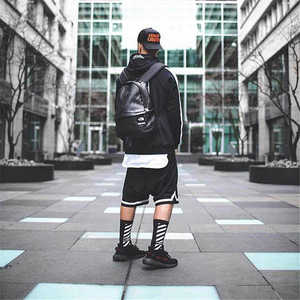 Pantalones cortos deportivos de moda para hombre personalizados OEM, pantalones cortos de baloncesto de malla para hombre, pantalones cortos Cargo para hombre - Product Image 5
