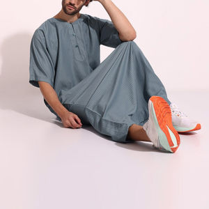 ชุดมุสลิมแขนยาวใส่สบายสำหรับผู้ชายเสื้อผ้าลำลองกางเกงขาสั้นแฟชั่นใหม่สำหรับผู้ชาย - Product Image 5