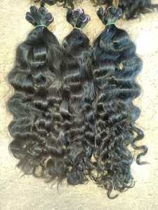 Cheveux ondulés indiens en provenance d'Inde, cheveux bouclés épais en stock chez Sushma Impex - Product Image 2