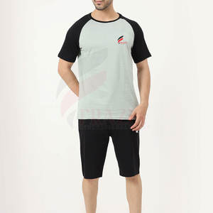 Conjunto de Shorts de Verano para Hombre al Mejor Precio de Venta, MOQ Bajo, Camiseta Transpirable con Conjunto de Shorts con Lavado Ácido - Product Image 1