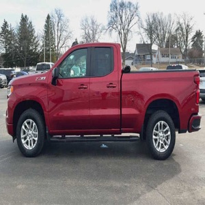 EXCELENTE ESTADO Chevrolet Silverado 1500 RST 2023 - Product Image 2