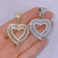 アイスバゲットキュービックジルコニアダイヤモンド18Kゴールドメッキジュエリー不規則性ハートペンダントネックレス