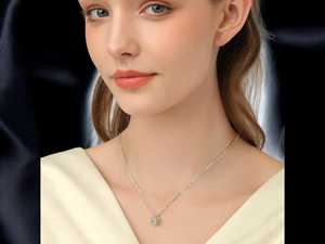 Nouvelle arrivée étincelante Moissanite ronde coupe diamant collier pour femmes S925 chaîne en argent Sterling ronde couronne pendentif colliers - Product Image 4