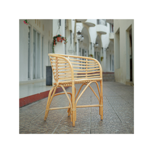 Silla de Ratán Moderna, Elegante y Cómoda para Interiores, Mueble Duradero con Toque Natural para Sala de Estar, Apartamentos, Hoteles y Villas - Product Image 2