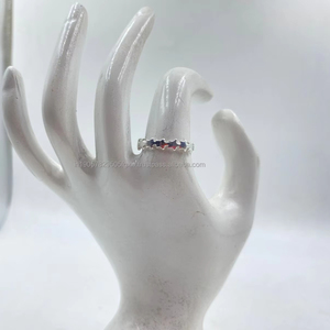 Auténtico anillo de plata pura 999, diseño elegante y duradero, perfecto para regalar o uso personal - Product Image 1