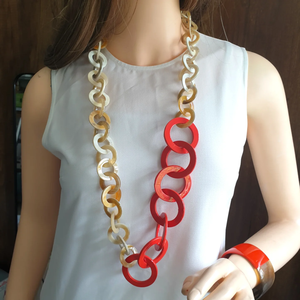 Collar de cuerno de búfalo Diseño personalizado Cuerno de búfalo Collar en forma de trapecio Conjunto de regalo personal al por mayor - Product Image 1