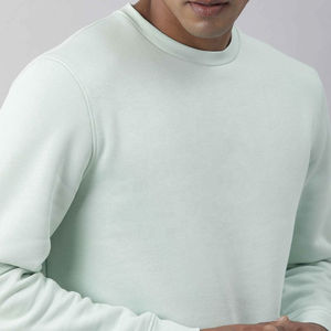 Vente en gros de vêtements de plein air de luxe Sweat-shirt pour homme fabriqué sur mesure avec votre propre logo et taille Sweat-shirt OEM à prix exclusif bon marché - Product Image 2