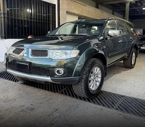 UTILISÉ LHD/RHD 2014 Mitsu_bishis mon_teros sp_orts Gls - Product Image 1