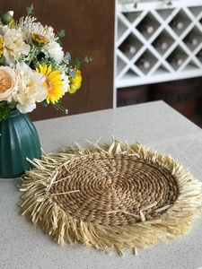 Dessous de verre/napperons ronds naturels faits à la main de haute qualité en jonc de mer ensemble d'accessoires de vaisselle produits d'ustensiles de cuisine - Product Image 4