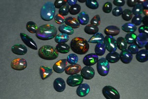 Panjshir อัญมณีสีดำธรรมชาติโอปอลไฟรูปไข่11-17มมอัญมณีอัญมณีหลวม - Product Image 4