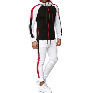 Ensemble de survêtement pour homme léger et minimaliste, jogging décontracté en deux pièces, survêtement moderne et décontracté pour homme, ensemble de sport à enfiler rapidement - Product Image 3