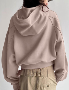 New Arrival Hot Selling Designer Women's Cropped Hoodie Comfortable Sexy <b>Drop</b> Shoulder Front Logo 100% Cotton for Autumn/Winter - Product Image 2