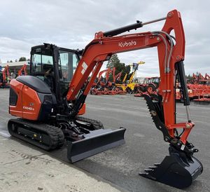 รถขุดขนาดเล็ก Kubota KX040-5 รุ่นที่ดีที่สุดประจำปี 2025 พร้อมห้องโดยสารและระบบไฮดรอลิกเสริม - Product Image 4