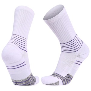 Calcetines lisos sólidos personalizados de alta calidad para hombres 100% algodón caliente transpirable suave y cálido calcetines de hombre de longitud media elásticos de moda - Product Image 1