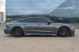 Audi RS7 Twin-Turbo V8, AWD, propre et d'occasion, modèle 2021 - Product Image 6